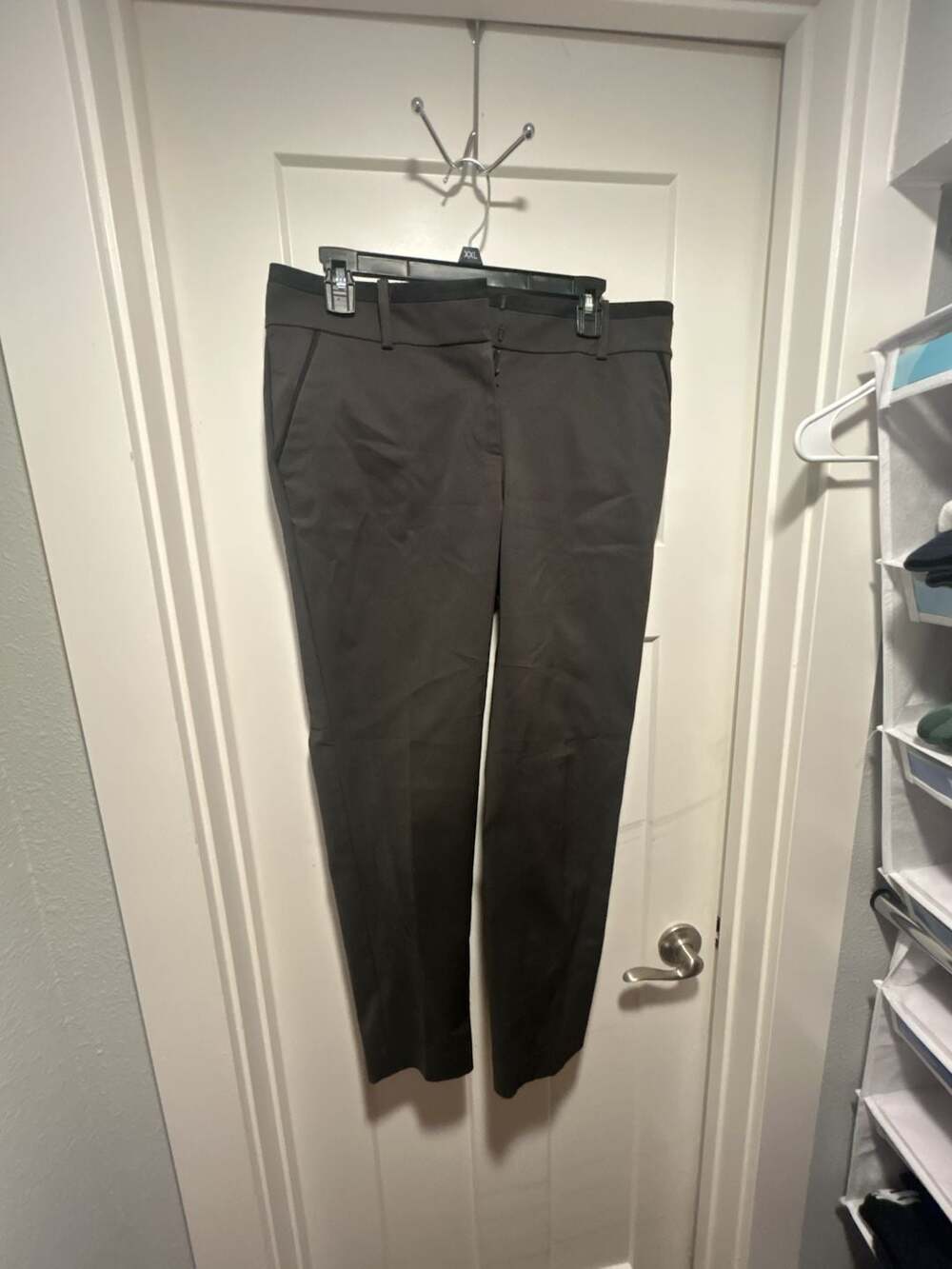 Ann Taylor Dress Pants Size 8 Black Trouser